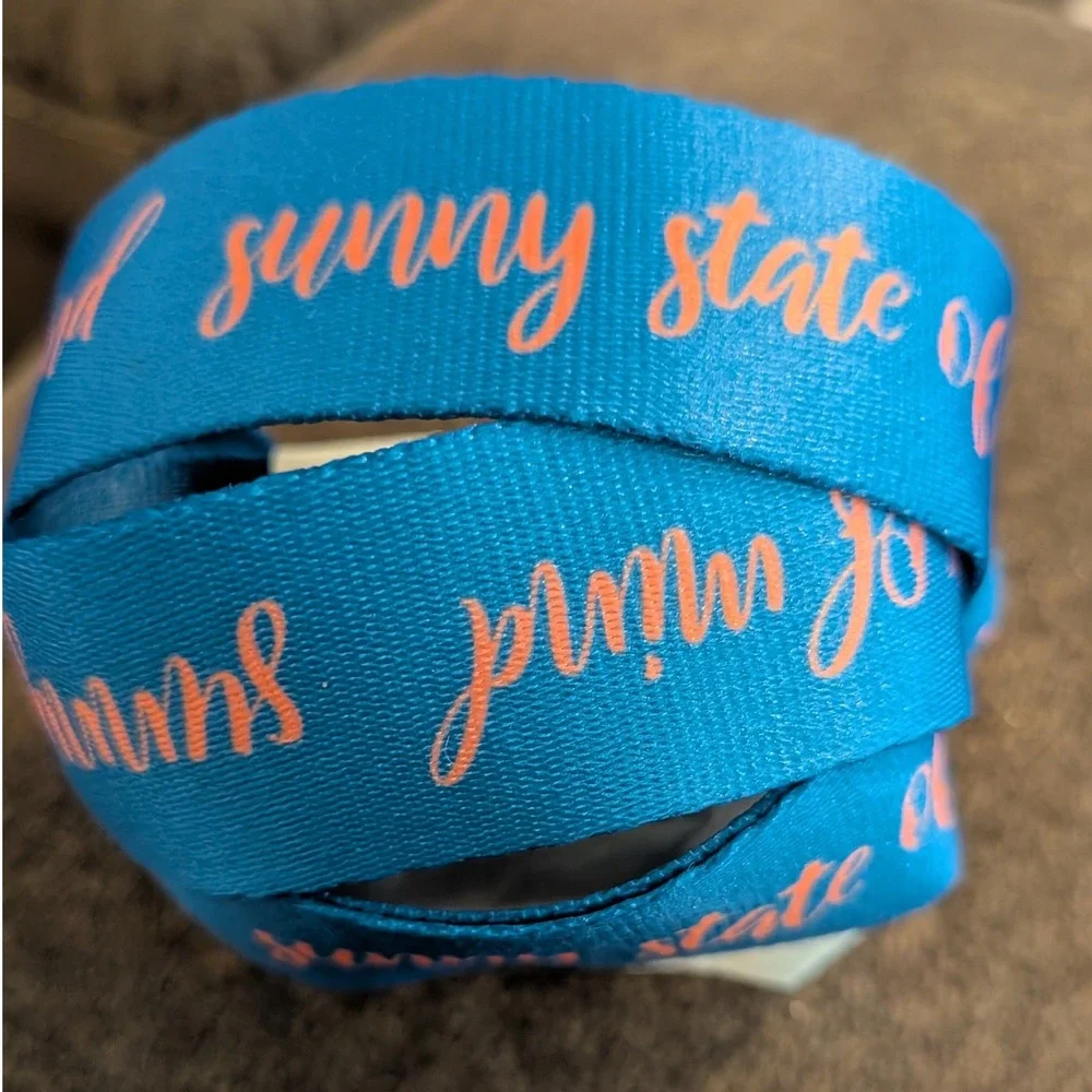 Vera Bradley Wide Lanyard Blue Sunny State of Mind Script NWT